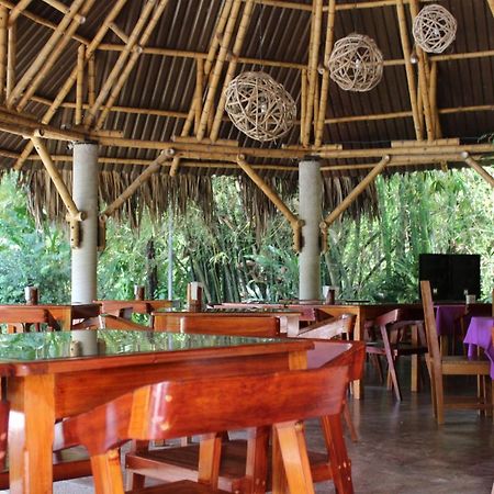 Axkan Palenque, Shows En Vivo & Gastronomia Mar Y Tierra & Travel Agency Exterior photo
